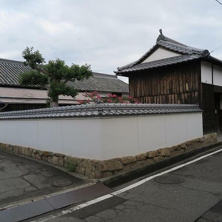 Guest House Oomiyake Naoshima Exteriör bild